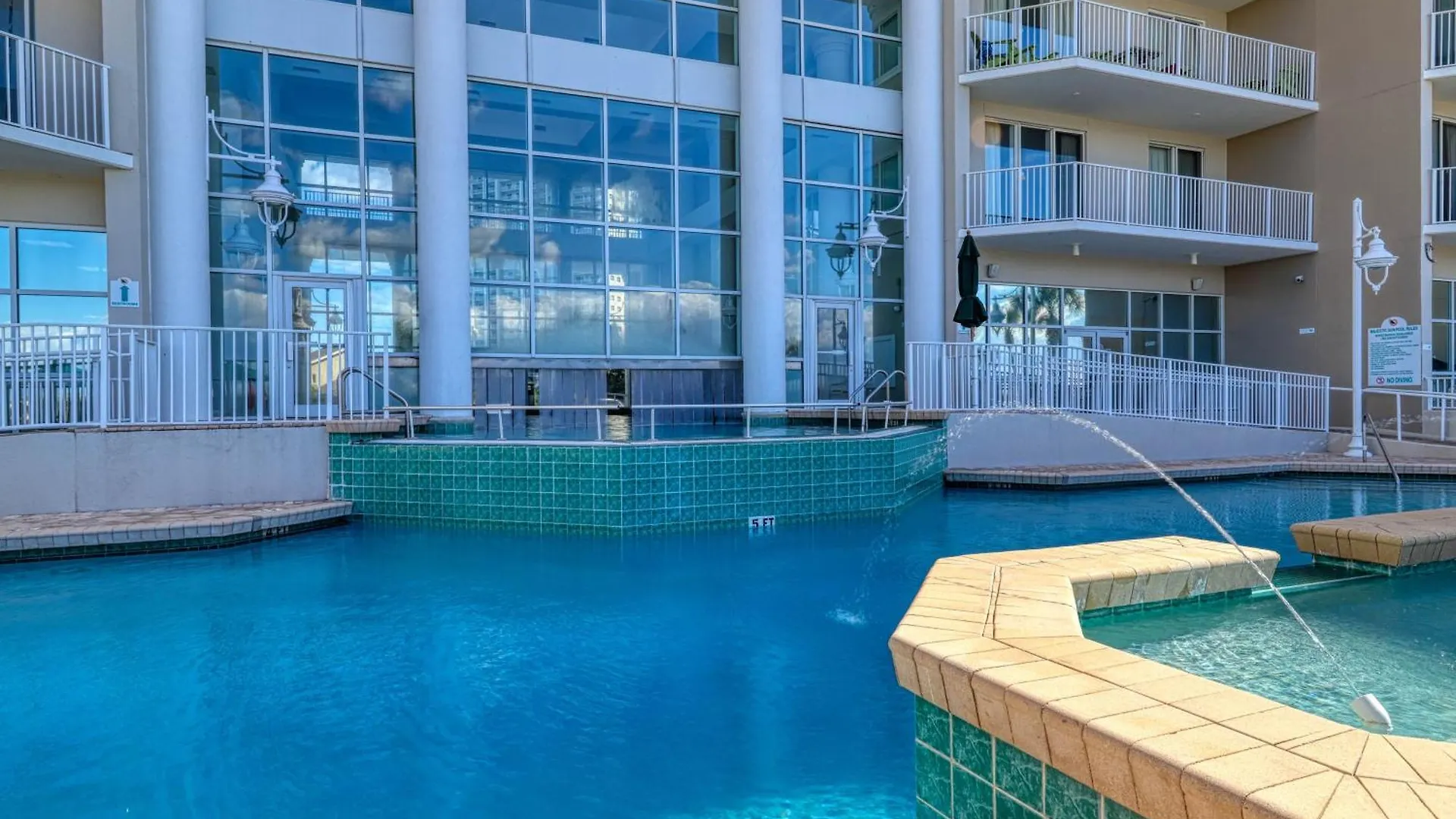 Majestic Sun B1011 Apartment Destin