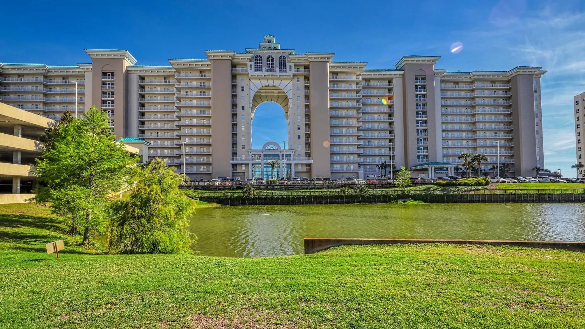 Majestic Sun B1011 Apartment Destin